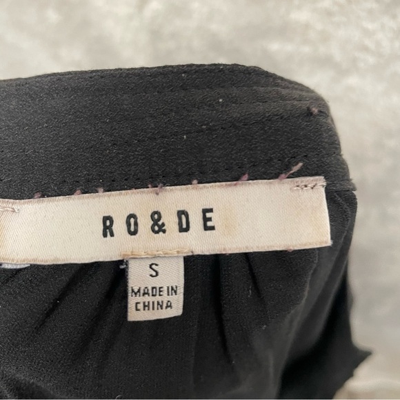 Ro & De Blouse Black Peasant Sleeve Keyhole Neck Oversized Tunic Sm whimsigoth - Picture 8 of 8